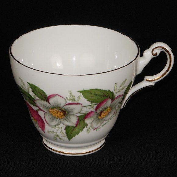 Tea cup & Saucer. REGENCY UK fine bone china with gold rim - Picture 4 of 8